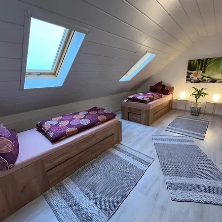 Ferienparadies 2 Zimmern Dg 80m 2 *