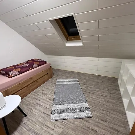 Ferienparadies 2 Zimmern Dg 80m 2 * Volkach